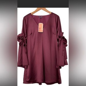 Gianni Bini nwt sz S Sandy party shift dress wineberry satin fancy bell sleeves